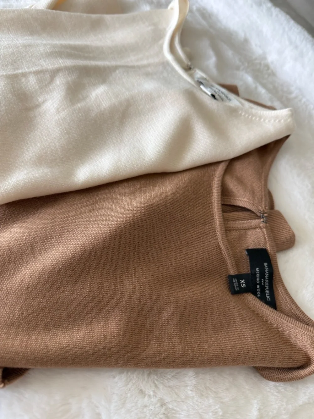 Two Banana Republic Women's Cream & Brown Merino Wool Sweaters- 2 items! - Picture 2 of 9